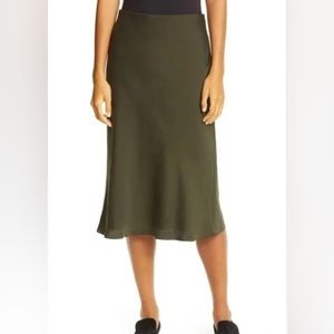 NWT Vince MIDI skirt